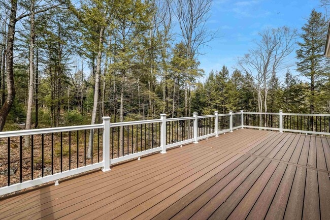 Building Photo - 3 Tanglewood Shores Rd