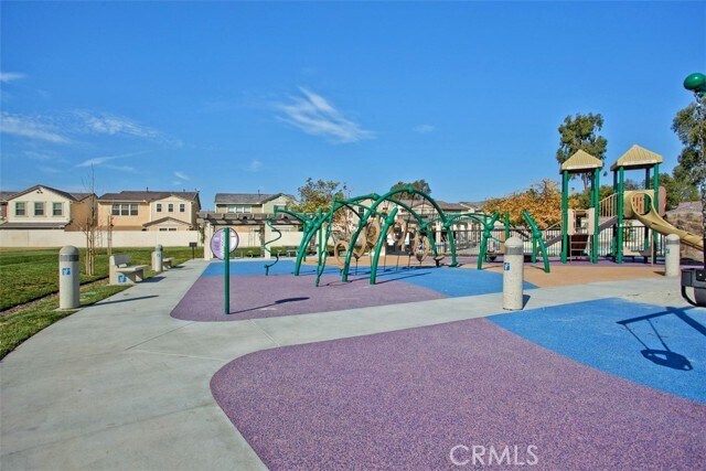 Building Photo - 56 Windjammer