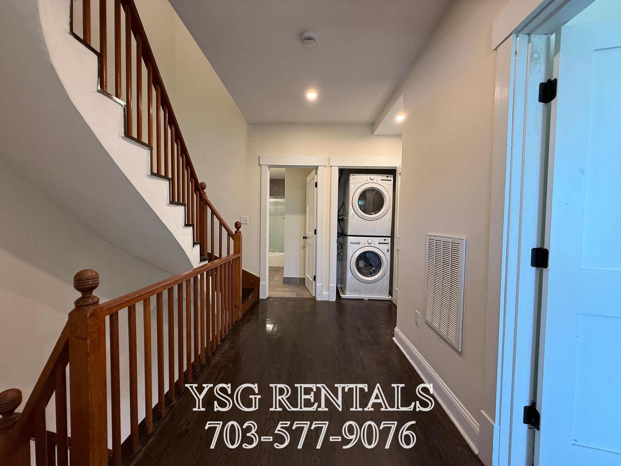 Building Photo - 17 Lambert Ave