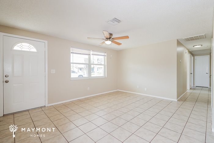 Building Photo - 3107 Birch Ct