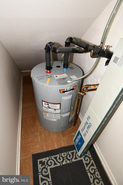 Building Photo - 15003 Candover Ct