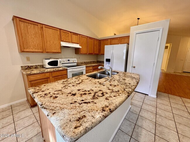 Building Photo - 21303 N 79th Dr