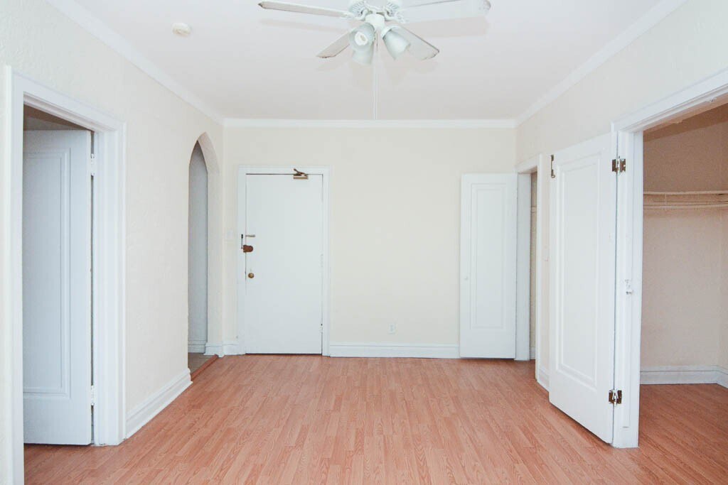 Building Photo - 4834 N Damen Ave