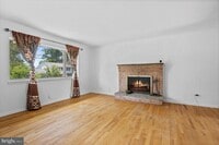 Building Photo - 6311 Barrs Ln