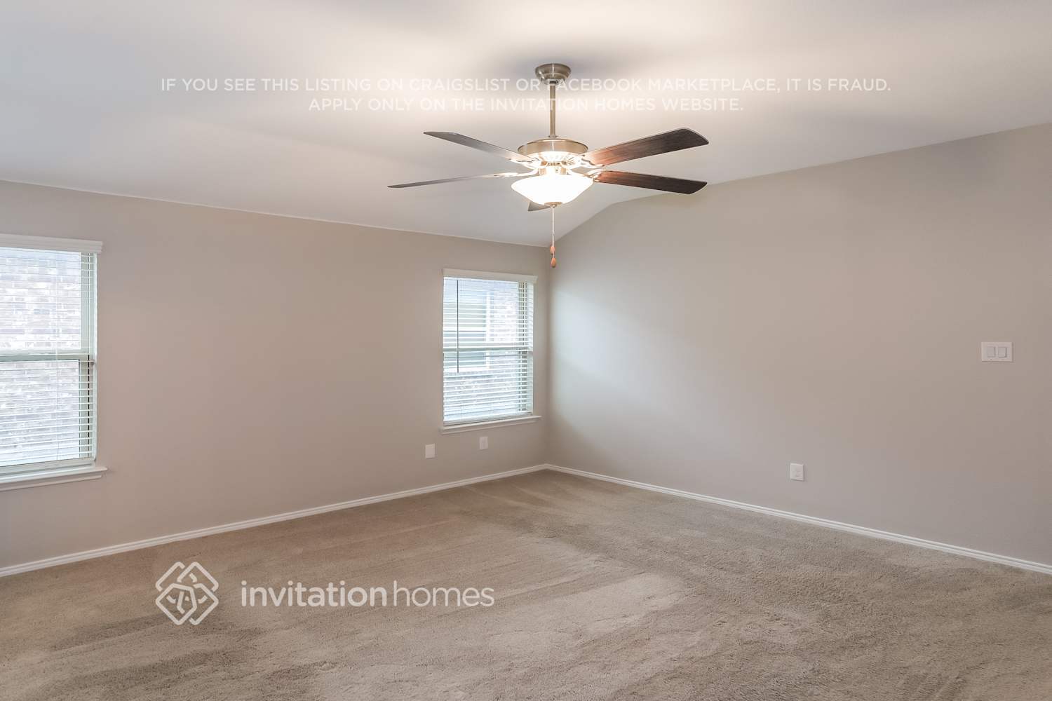 Building Photo - 441 Pollyann Trl