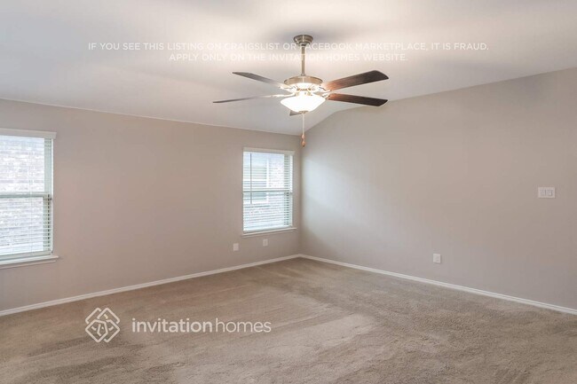 Building Photo - 441 Pollyann Trl