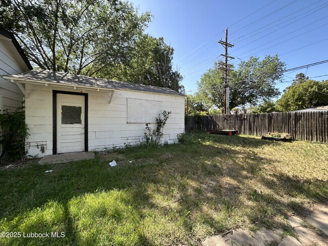 Building Photo - 3004 30th St