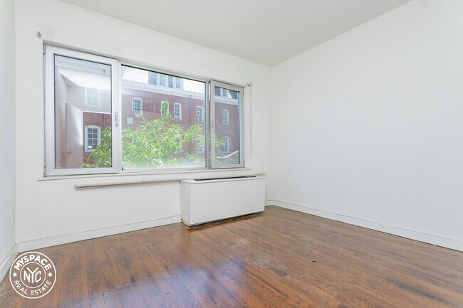 Building Photo - 1209 Dekalb Ave