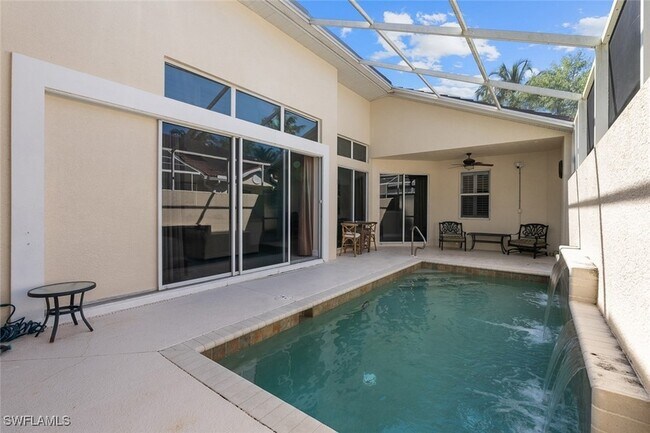 Building Photo - 1757 Tarpon Bay Dr S