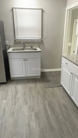 Building Photo - 5951 N 64th St