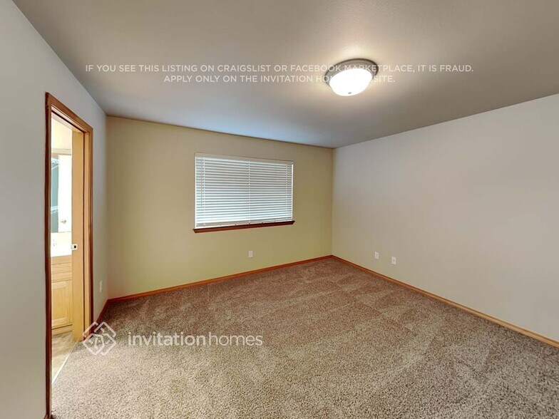 Building Photo - 3814 80th St NE