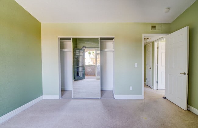 Building Photo - Status: Accepting Applications