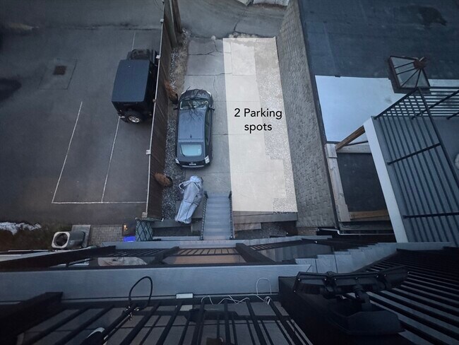 Building Photo - 278 Sumner St