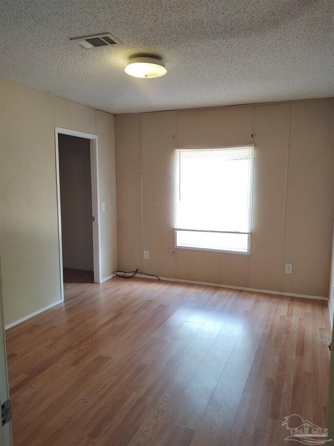 Building Photo - 9434 Cornfield Way