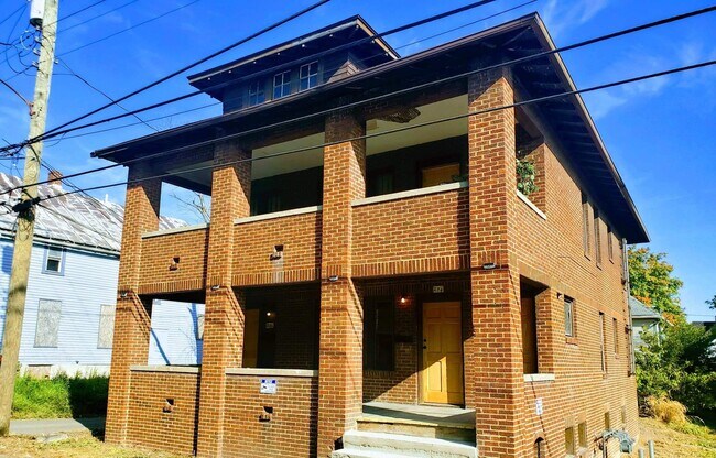 Building Photo - 274 W Dickson Ave