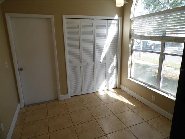 Building Photo - 11020 Felton Ct