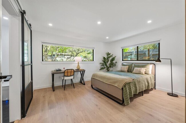 Building Photo - 2607 Pembrook Trail