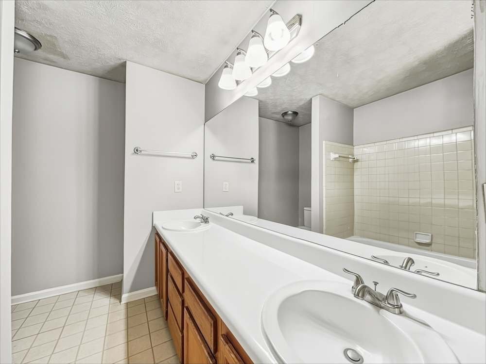 Building Photo - 3302 Glynn Mill Dr