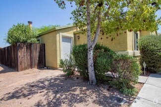 Building Photo - 405 E Geronimo Bluff Loop