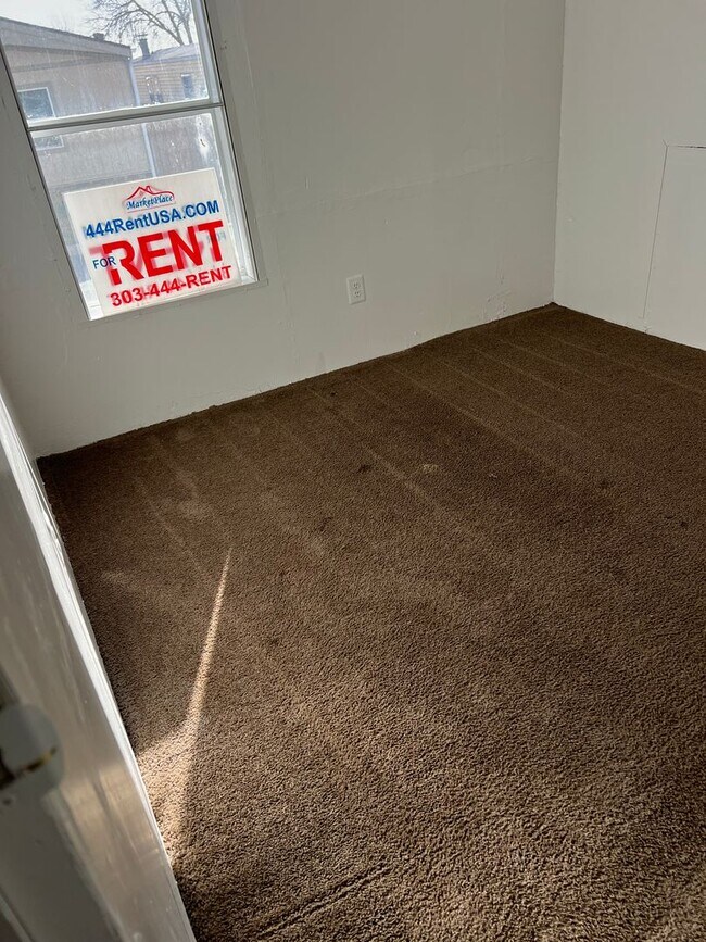 Building Photo - Welcome to the charming Riverdale Farms subdivision in Thornton, CO, where a delightful 3-bedroom...