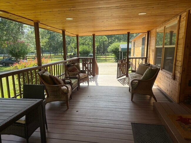 Building Photo - 24600 Oak Hollow Blvd