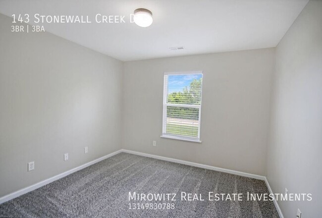 Building Photo - 143 Stonewall Creek Dr