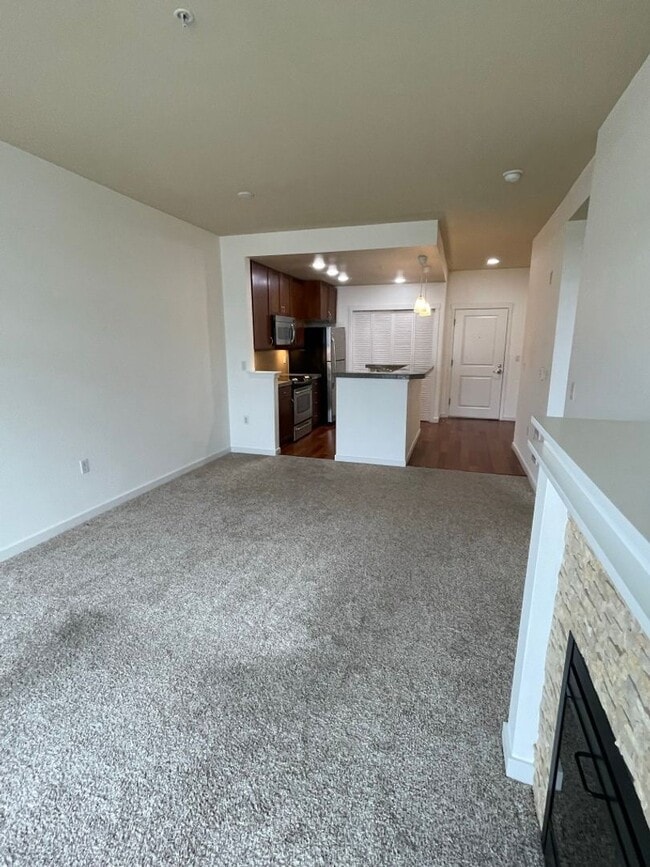 Building Photo - 1Bd/1Ba Redmond Condo