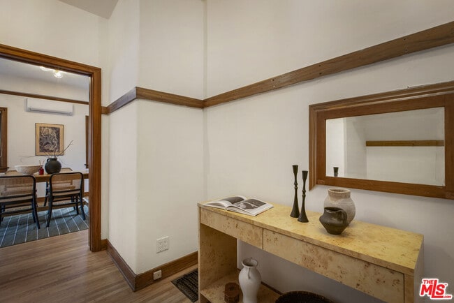 Building Photo - 4405 Clarissa Ave