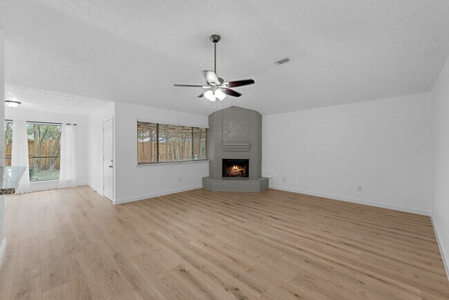 Building Photo - 22307 Silver Morning Cir