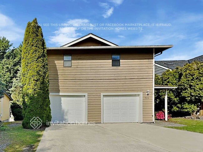 Building Photo - 926 S Magnolia Ln