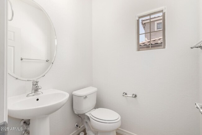 Building Photo - 26417 N Babbling Brook Dr
