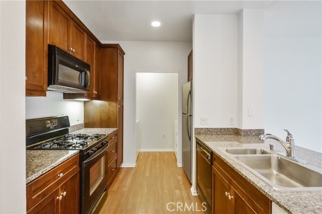 Building Photo - 1329 Scholarship