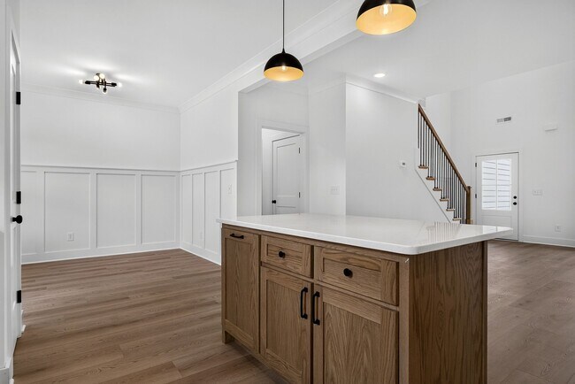 Building Photo - 165 Cripps Ln