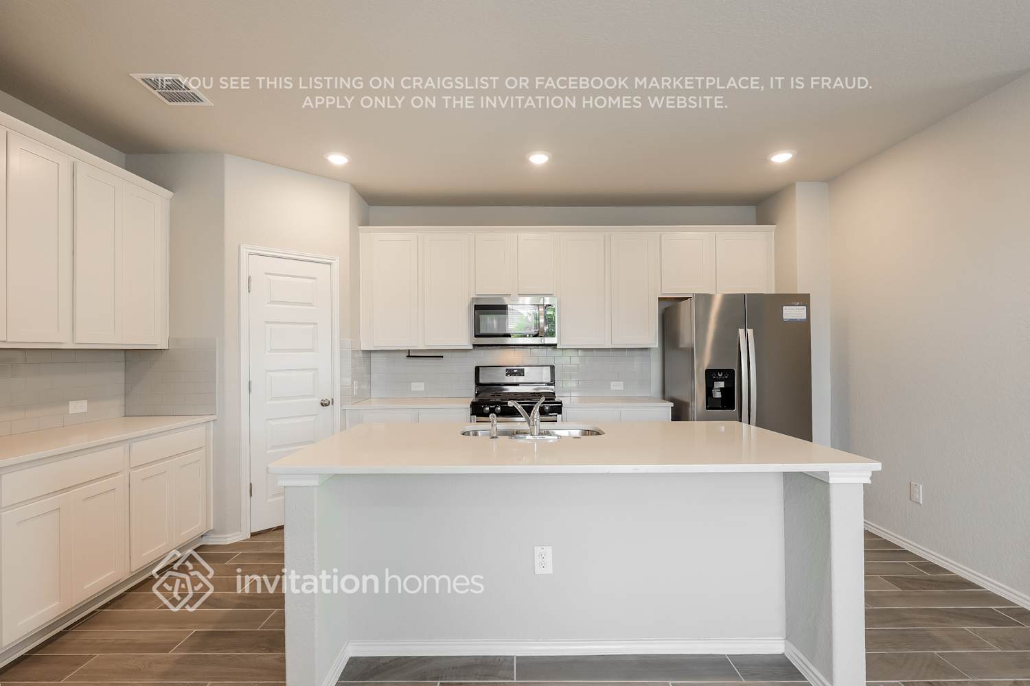 Building Photo - 11703 Bricewood Tip