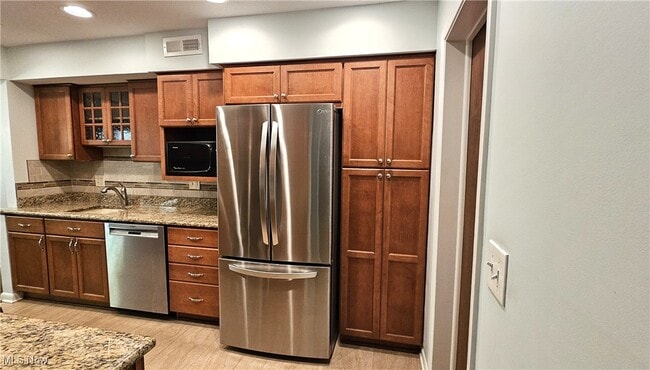 Building Photo - 1771 Rolling Hills Dr