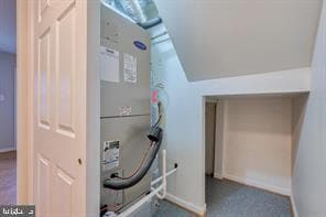 Building Photo - 12 Heritage Ct