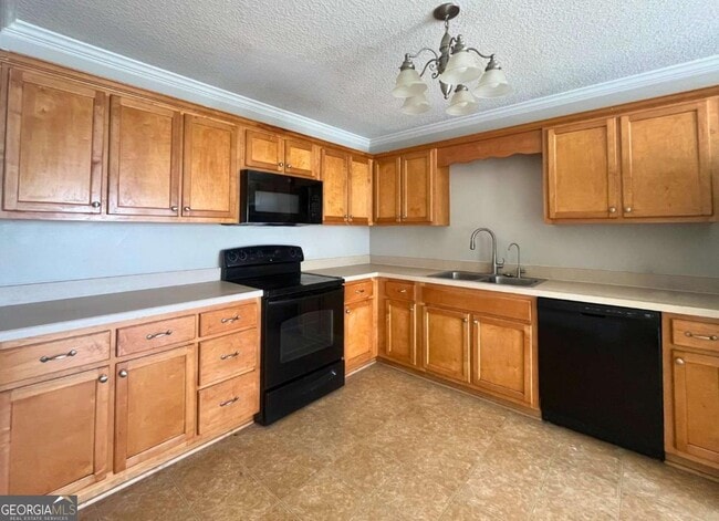 Building Photo - 104 Sugar Maple Way