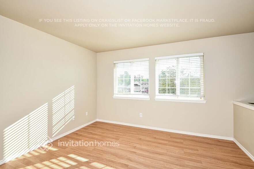 Building Photo - 604 Cammarano Ct SW
