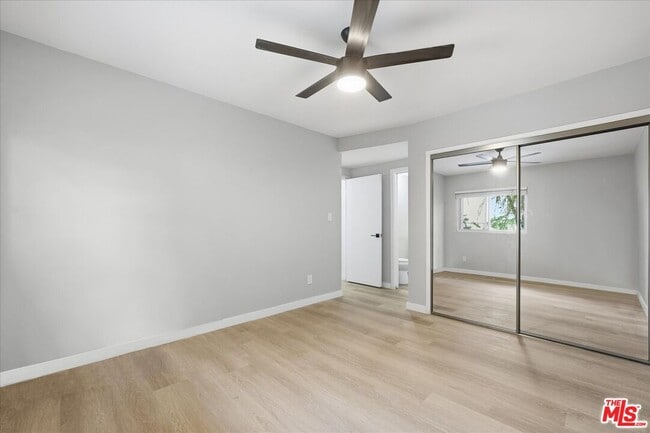 Building Photo - 3320 Pacific Ave