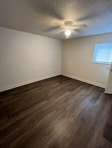 Building Photo - 5808 Stieren Dr