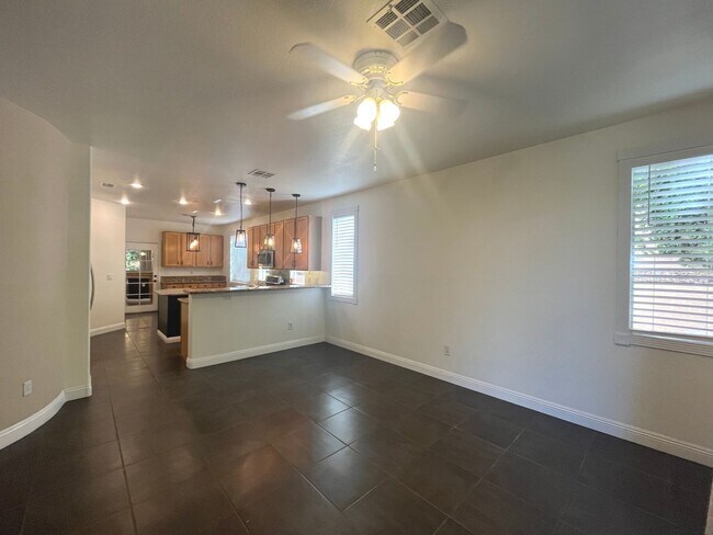Building Photo - Discover this Gem w/sparkling pool & spa!