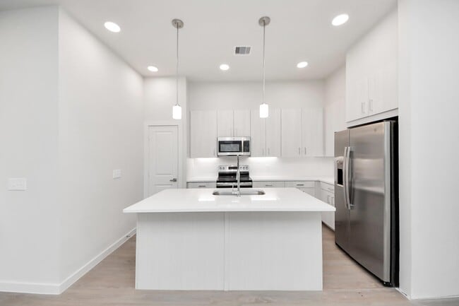 Building Photo - 7318 Leighton Mdw Ln