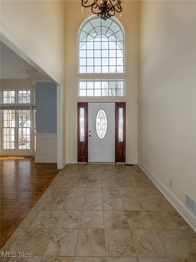 Building Photo - 4025 Meadowvale Ct