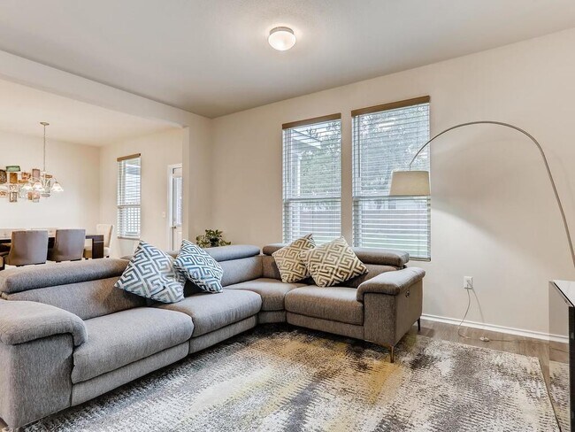 Building Photo - 10400 Abana Way