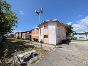 Building Photo - 19080 NE 3rd Ct