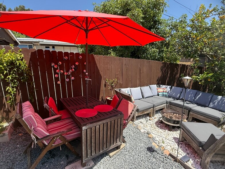 Lounge and patio dining furniture included - 4358 Aragon Dr