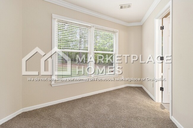 Building Photo - 95 Carolinas Way