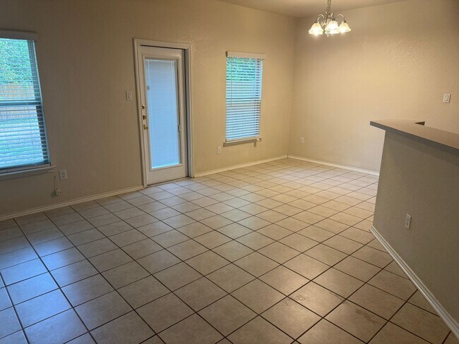 Building Photo - 3-Bedroom Home Near Downtown San Antonio | Pets Considered + Section 8 Welcome