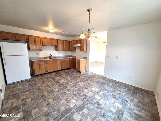 Building Photo - 3856 Tierra Alamo Dr