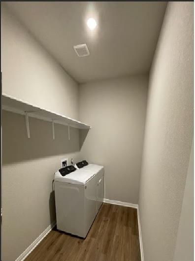 Building Photo - 125 Sun Grv Trl